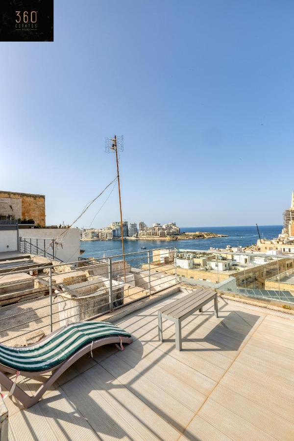 Mesmerising Views For A 2Br Apt In The Capital By 360 Estates Валета Екстериор снимка